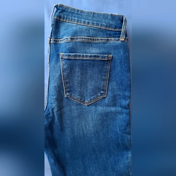 Old Navy Super Skinny Jeans - Picture 4 of 4